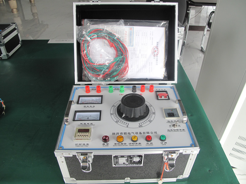 工频耐压试验装置控制箱图1